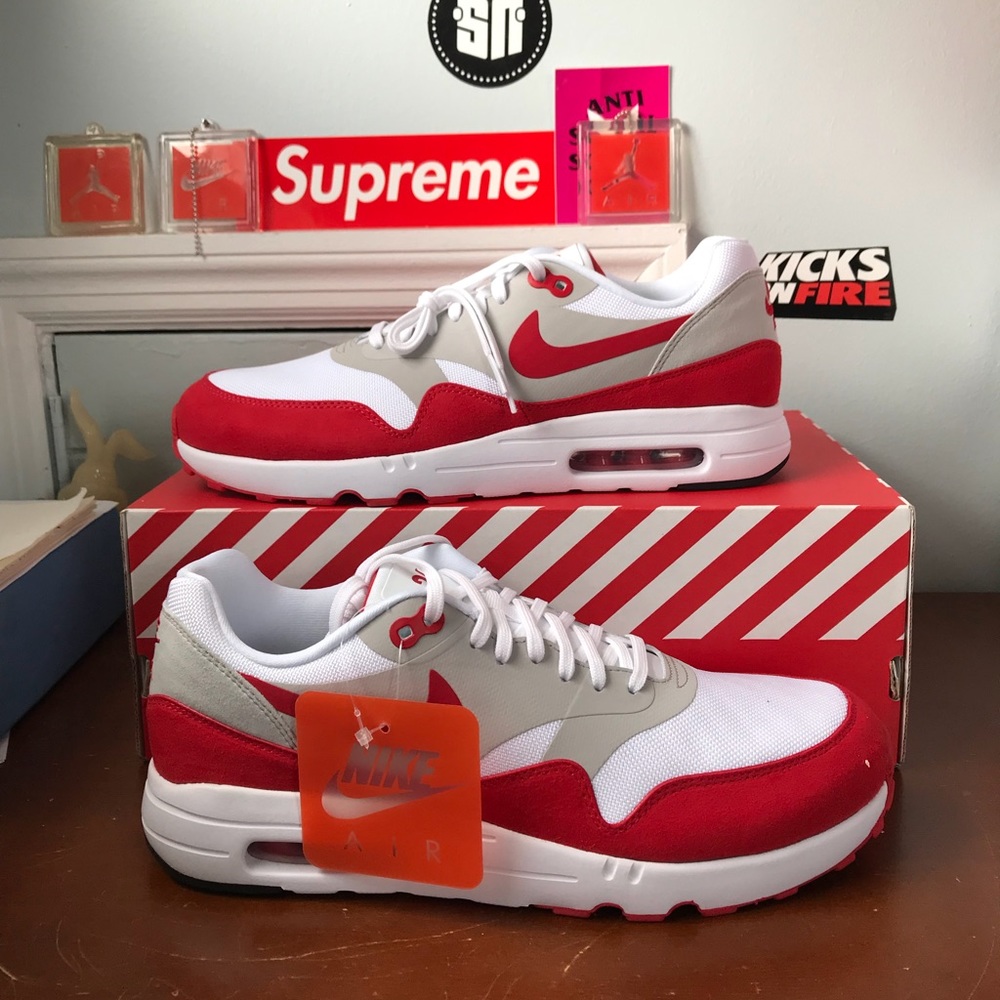 Nike air max 1 ultra 2.0 LE air max day size 9.5